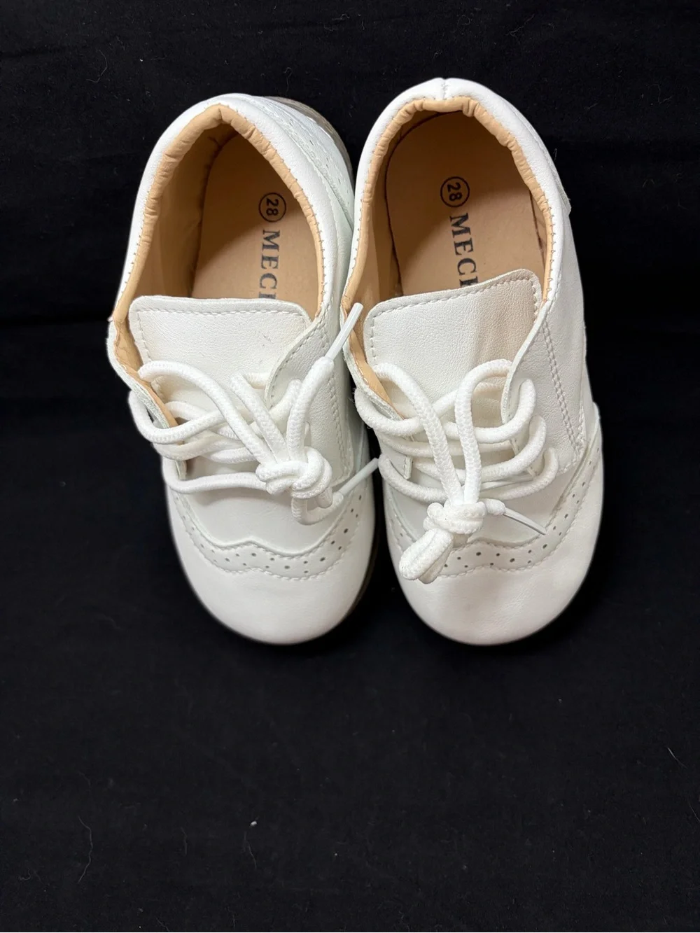 Meckior Boy's Pristine White Toddler Dress Shoes Size 28 or U.S. 11 Like New